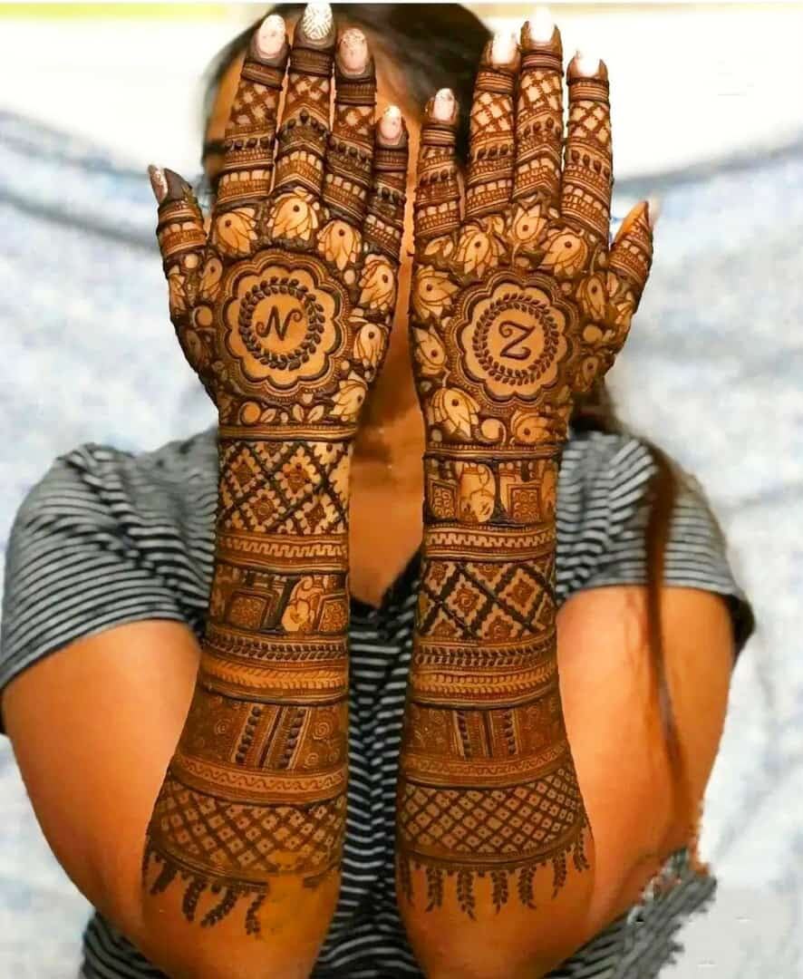 Bridal mehndi initial monogram design